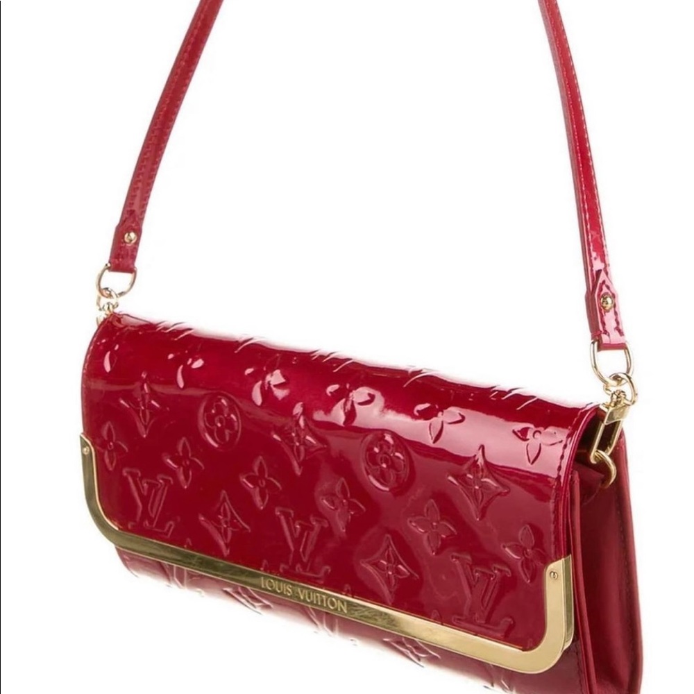 Louis Vuitton Rossmore Monogram Vernis Pomme D'amour Red Patent Leather Clutch